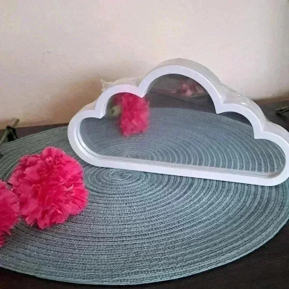 MIRROR WHITE CLOUD VALENTINES DAY OR ANY KIND GIFT - Picture 1 of 5